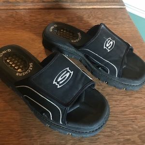 Womens Skechers slides